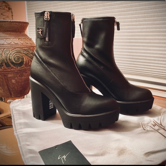 🔥giuseppe zanotti BNIB heeled platform boots 37.5 - Picture 1 of 16